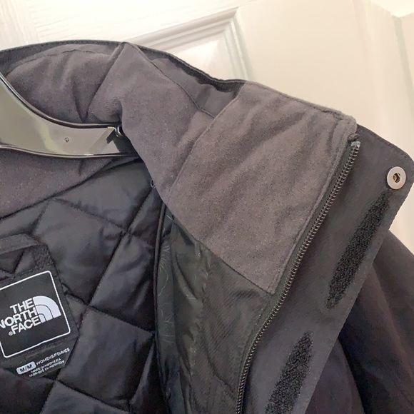 Great condition The North Face 550 down jacket size M - Picture 14 of 14